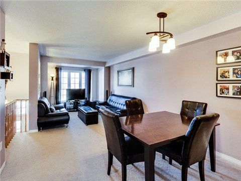 28 Oakins Lane, Ajax, L1T0H2 | Image 2