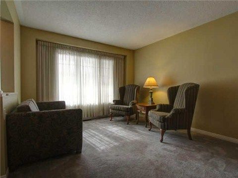 10 Greenhalf Dr, Ajax, L1S 7N6 | Image 3