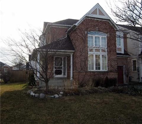 1456 Lyncroft Cres, Oshawa, L1K2P4 | Image 2