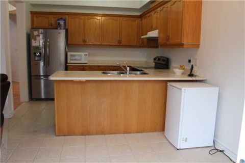 162 Seasons Dr, Toronto, M1X2E3 | Image 3