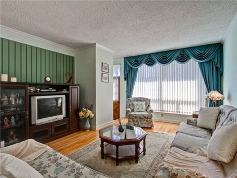 132 Porchester Dr, Toronto, M1J2R7 | Image 3