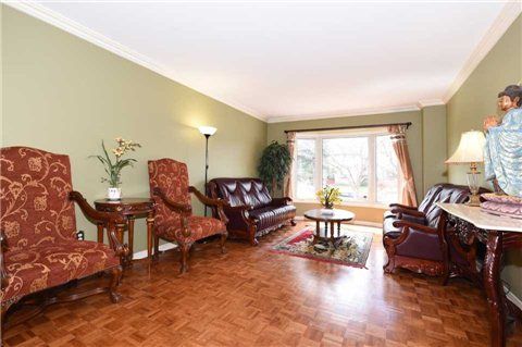 45 Rotherglen Rd N, Ajax, L1T1S8 | Image 2