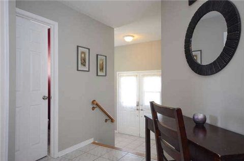 1033 Grandview St N, Oshawa, L1K2E3 | Image 3