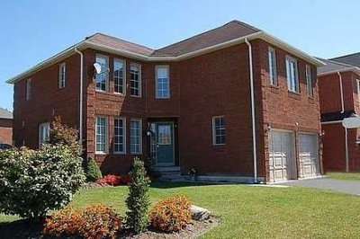 Detached House sold at 63 Eric Clarke Drive, Whitby, Ontario, L1R2H6 - Rolling Acres - MLS: E3194084