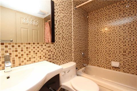 614 - 175 Bamburgh Circ, Toronto, M1W3X8 | Image 3