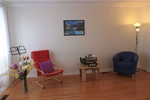 69 Holmstead Ave, Toronto, M4B1T3 | Image 2