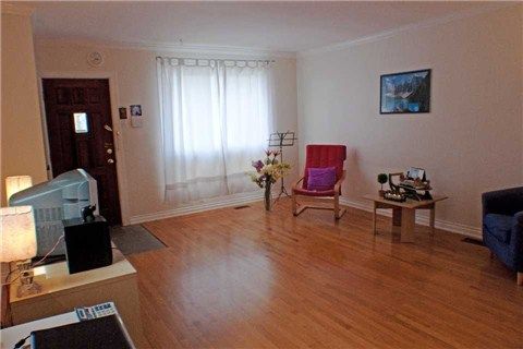 69 Holmstead Ave, Toronto, M4B1T3 | Image 3