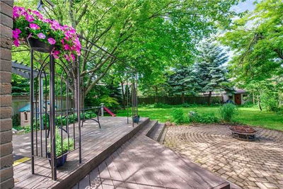 1526 Sturgeon Court, Pickering, Ontario image-0-1