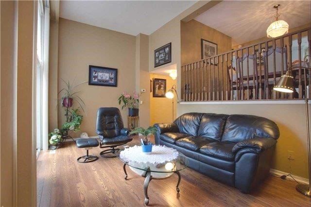 351 Trudelle St, Toronto, M1J3J9 | Image 2