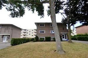 337 Frontenac Ave, Oshawa, L1J 2A7 | Image 2