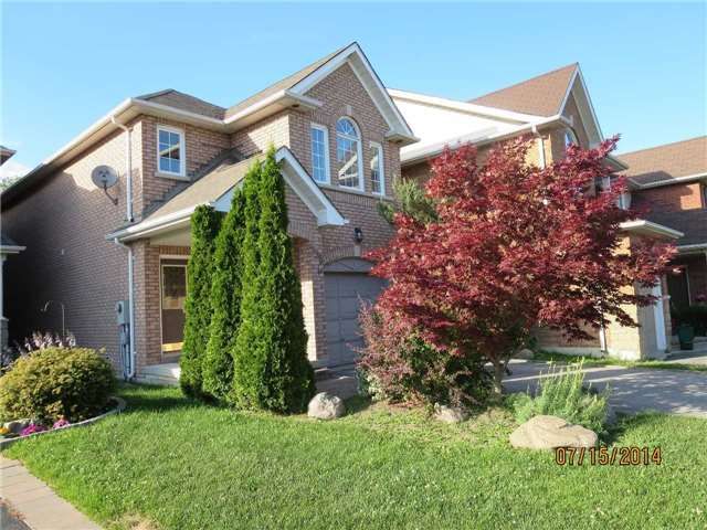 Detached House sold at 736 Swan Place, Pickering, Amberlea, L1X2V7 - MLS: E3292127