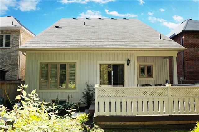 544 George Reynolds Dr, Clarington, L1E0A8 | Image 3