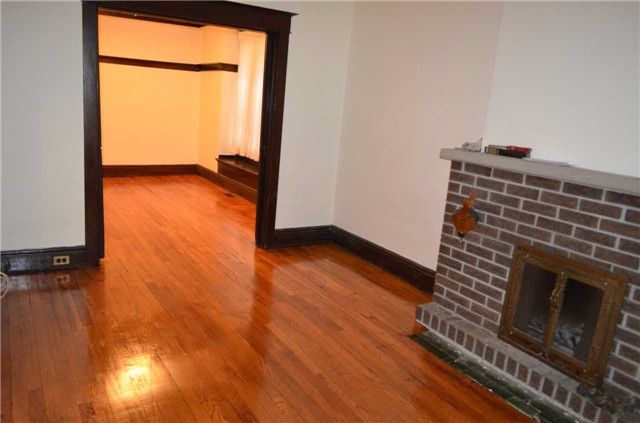 87 Bowmore Rd, Toronto, M4L3J1 | Image 3