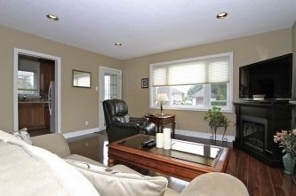 38 Ainsdale Rd, Toronto, M1R3Y8 | Image 3