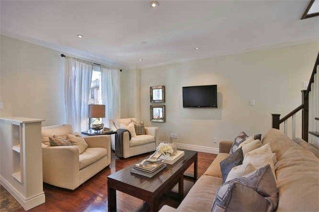 206 Hamilton St, Toronto, M4M2E2 | Image 2