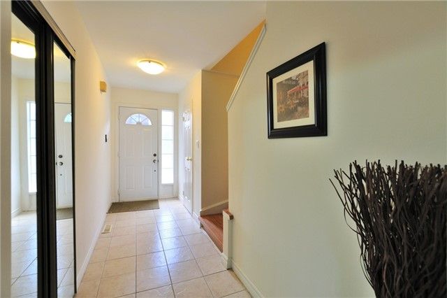 284 Sprucewood Crt, Toronto, M1W1P8 | Image 3