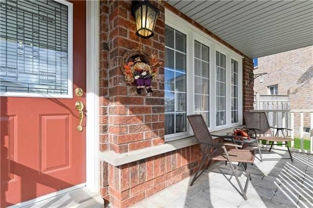 29 Freer Cres, Ajax, L1T4Ns | Image 2