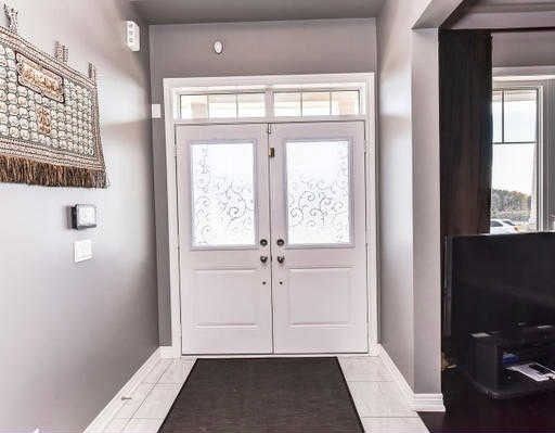 2410 Bridle Rd, Oshawa, L1L0E1 | Image 3