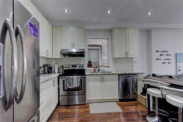 Main - 20 Ashdale Ave, Toronto, M4L2Y7 | Image 2