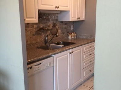 Unit 901 — 2721 Victoria Park Ave, Toronto - L'Amoreaux image-0-2