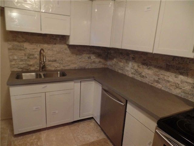 1248 Astra Ave, Oshawa, L1K1H4 | Image 3