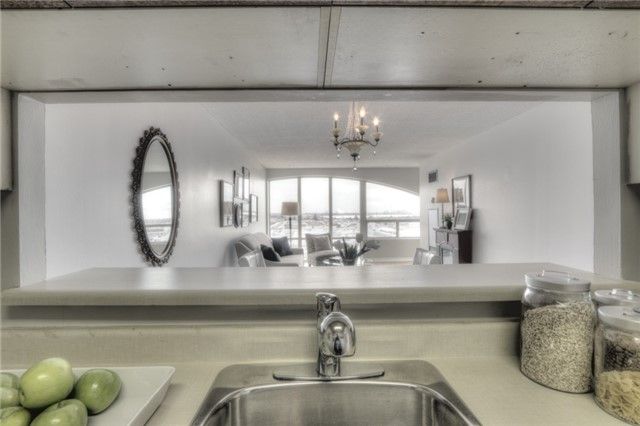 815 - 1665 Pickering Pkwy, Pickering, L1V6L4 | Image 3