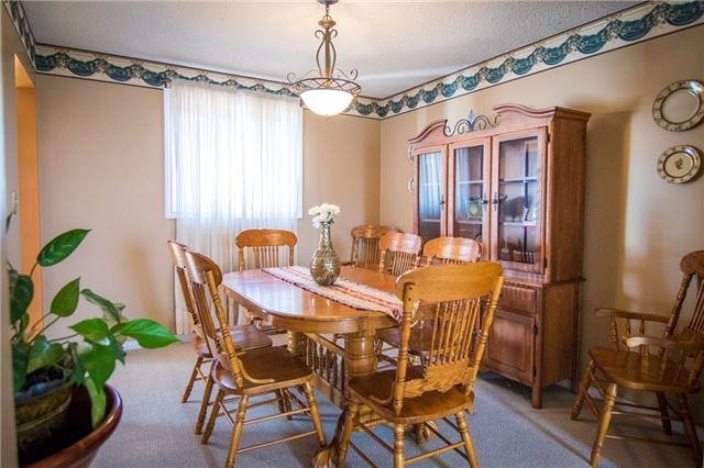 27 Bruntsfield St, Clarington, L1E1B7 | Image 3