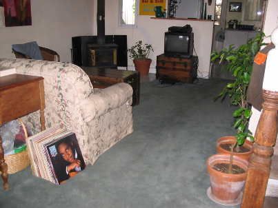 898 Eastern Ave, Toronto, M4L1A4 | Image 3