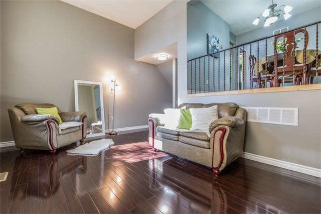 9 - 443 Manse Rd, Toronto, M1E 3V7 | Image 2