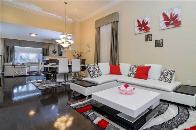 4 Aquilina Crt, Ajax, L1Z0E5 | Image 3