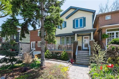 Detached House sold at 15 Battenberg Avenue, Toronto, Ontario, M4L1J7 - Woodbine Corridor - MLS: E3503348