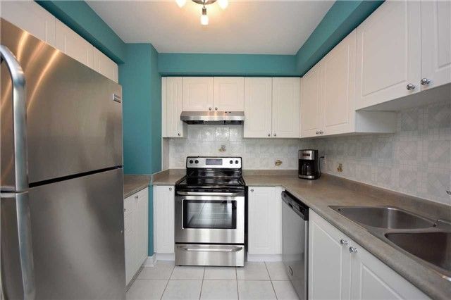 12 Whitewater St, Whitby, L1R2S9 | Image 3