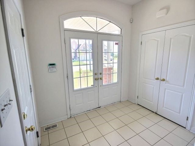 1991 Riverton St, Oshawa, L1K0P4 | Image 3