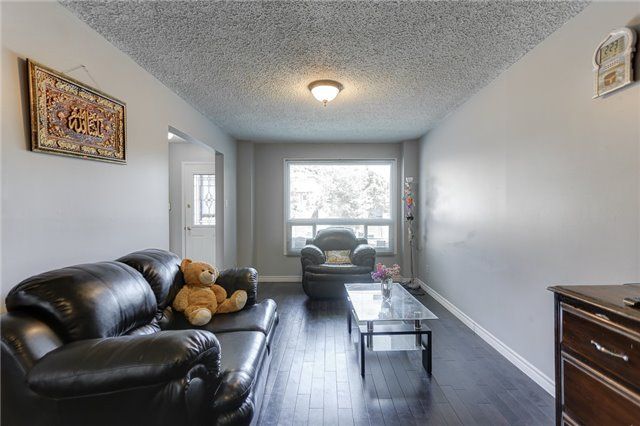 6 Woodward Cres, Ajax, L1S5T6 | Image 3