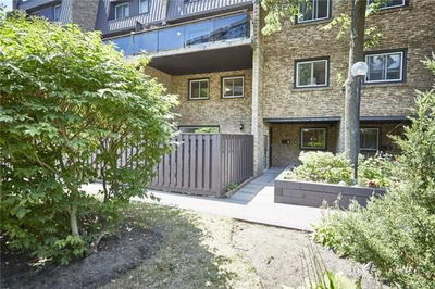 Unit 3 — 110 Ling Rd, Toronto - West Hill image-0-1