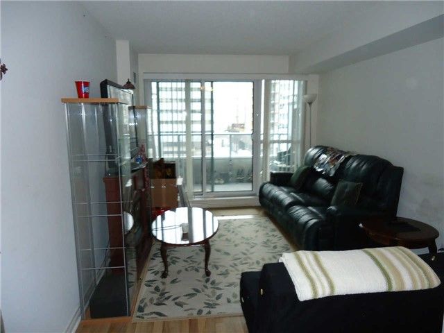 404 - 60 Town Centre Crt, Toronto, M1P4Y7 | Image 2