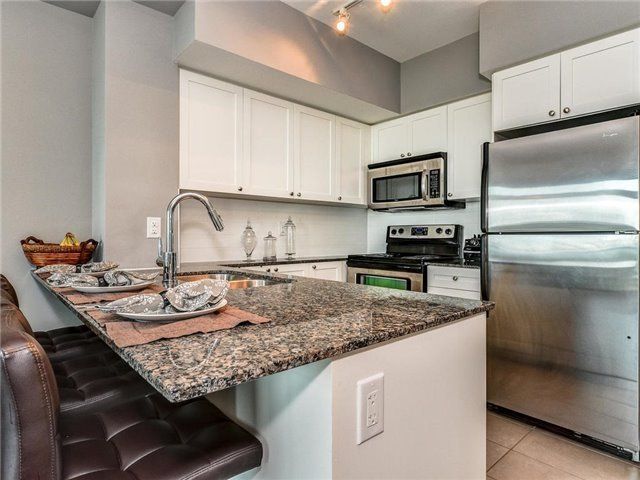 1415 - 1235 Bayly St, Pickering, L1W1L7 | Image 3