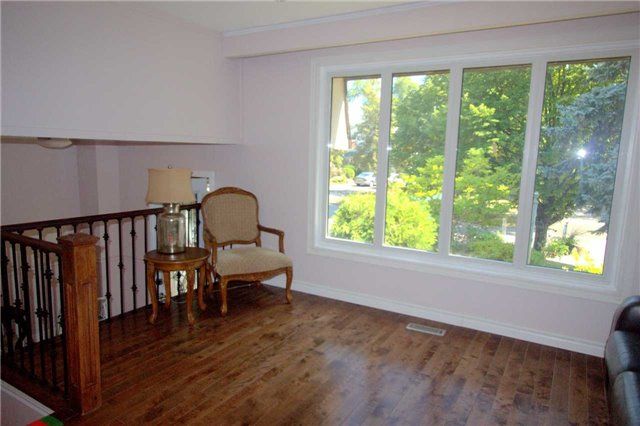 102 Beaverbrook Crt, Toronto, M1C3A9 | Image 3