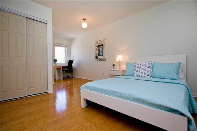 Room2
