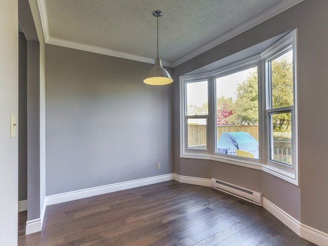 48 Homefield Sq, Clarington, L1E1K8 | Image 3