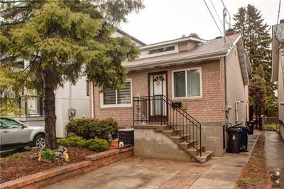 Detached House leased at 243 Coleridge Avenue, Toronto, Ontario, M4C4J2 - Woodbine-Lumsden - MLS: E3653572