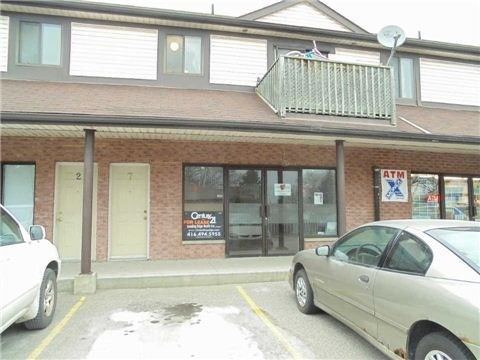 4 - 677 Marksbury Rd, Pickering, L1W 2T3 | Image 2