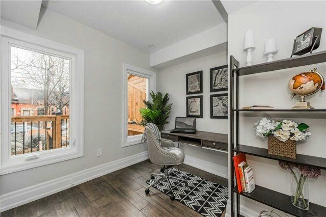 68 Lewis St, Toronto, M4M2H3 | Image 3