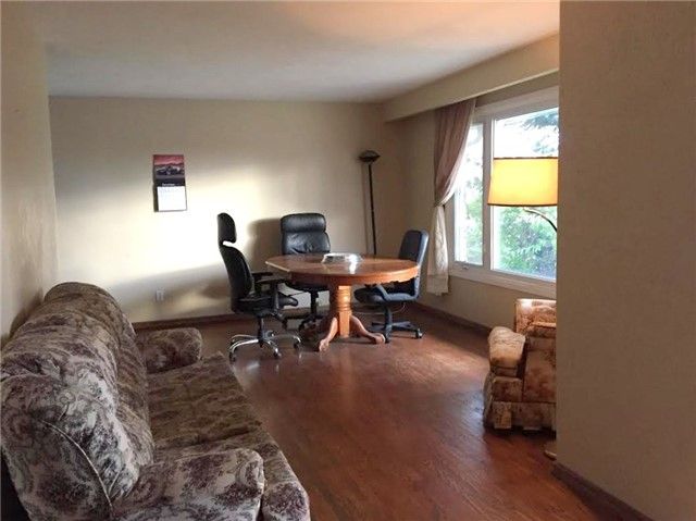 618 Sunset Blvd, Clarington, L1B1C9 | Image 2