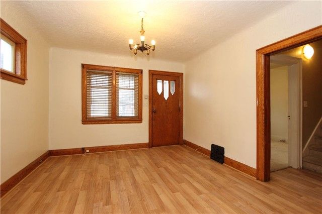 104 Conant St, Oshawa, L1H3R6 | Image 3