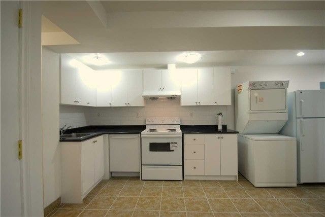 Lower - 20 Ashdale Ave, Toronto, M4L2Y7 | Image 2