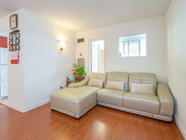 1610 - 30 Thunder Grve, Toronto, M1V4A3 | Image 3