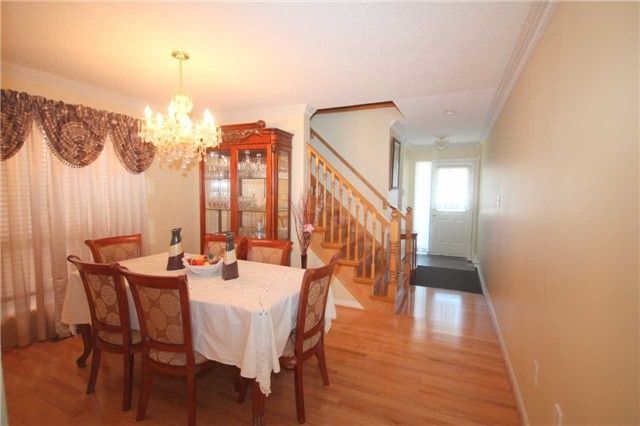 149 Rouge River Dr, Toronto, M1B6G2 | Image 2