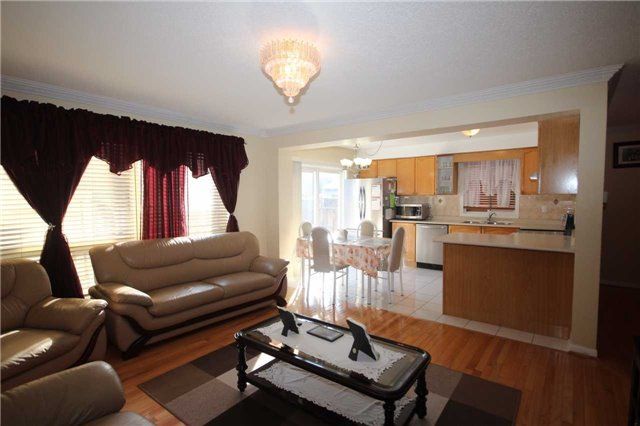 149 Rouge River Dr, Toronto, M1B6G2 | Image 3