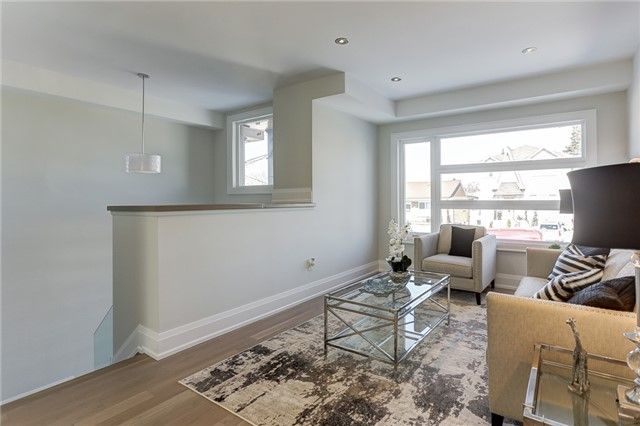 69 Holmstead Ave, Toronto, M4B1T3 | Image 2